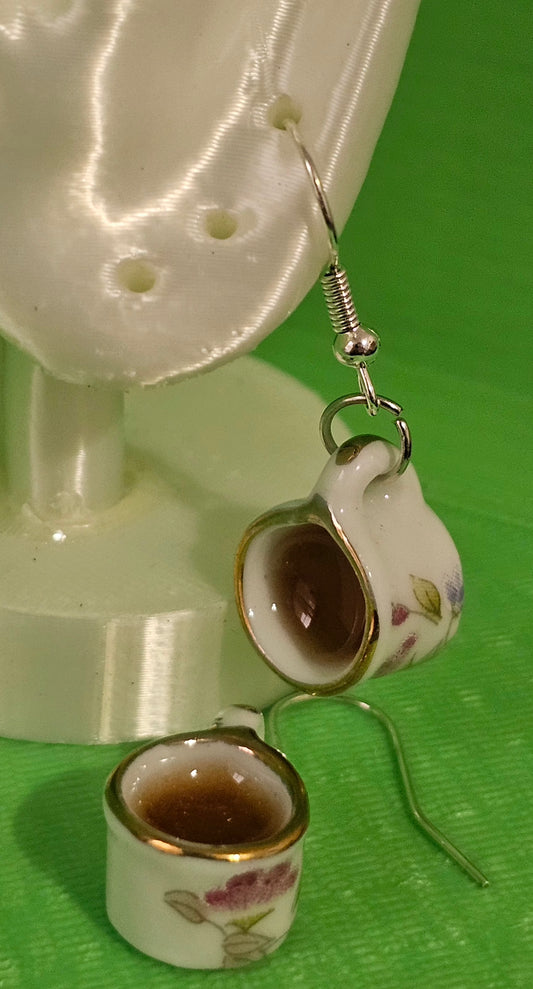 Tea cup Earrings