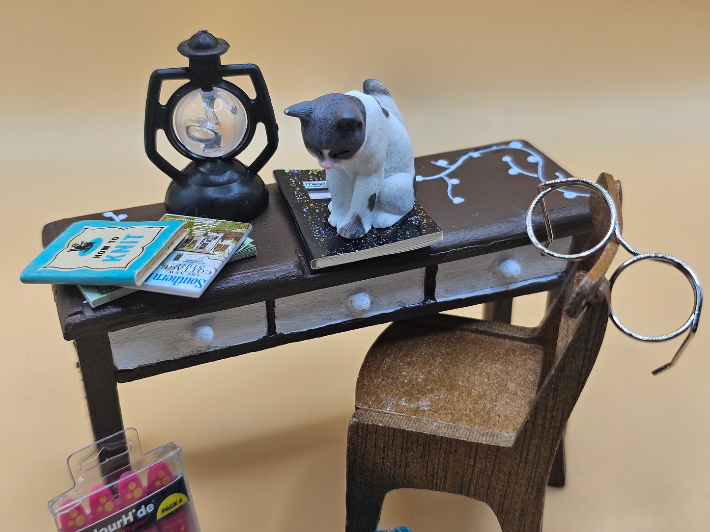 DIY Design A Desk